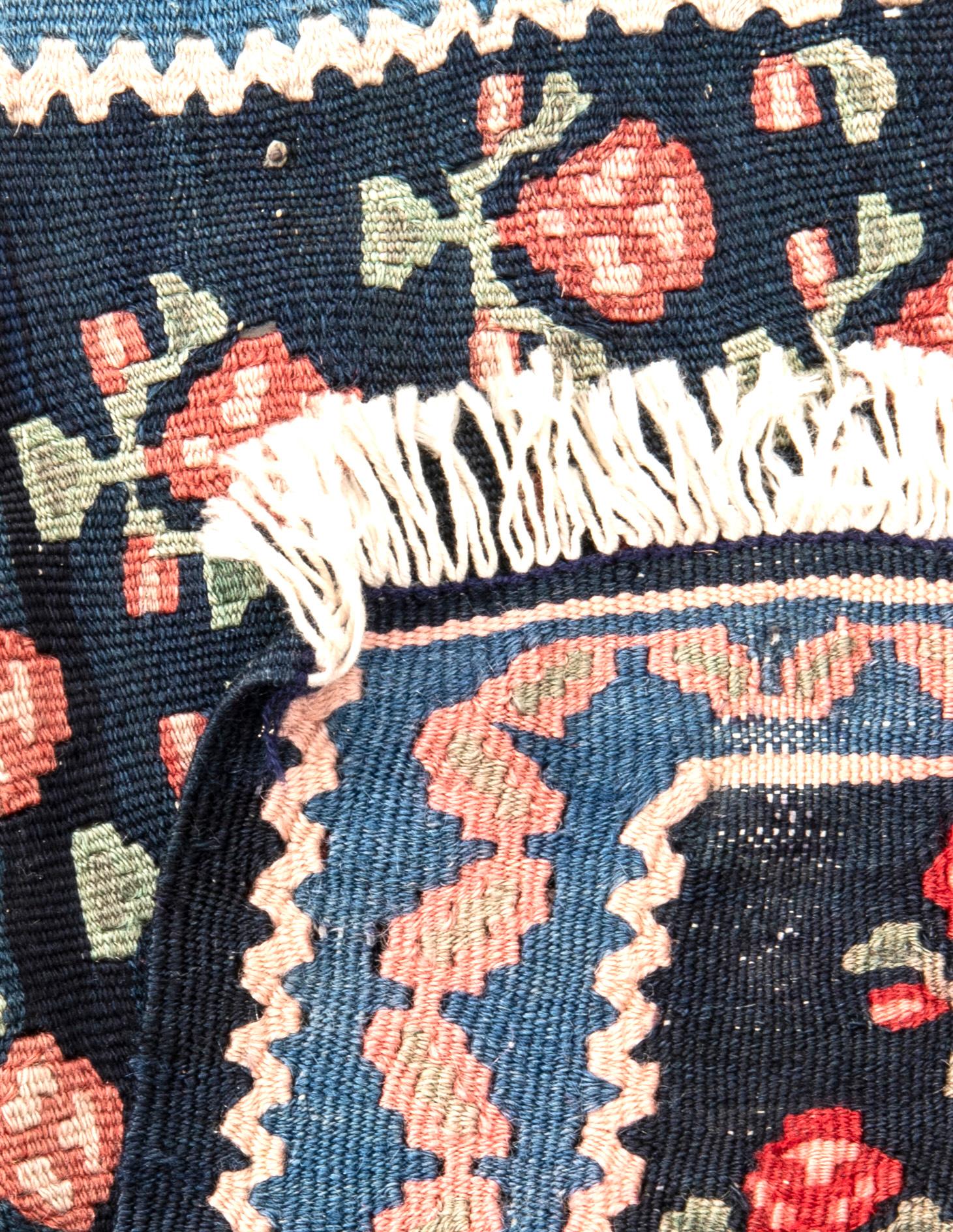 Carpet Bidjar Sofreh kelim old 61x45 cm.