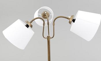 GOLVLAMPA, omkring 1900-talets mitt.