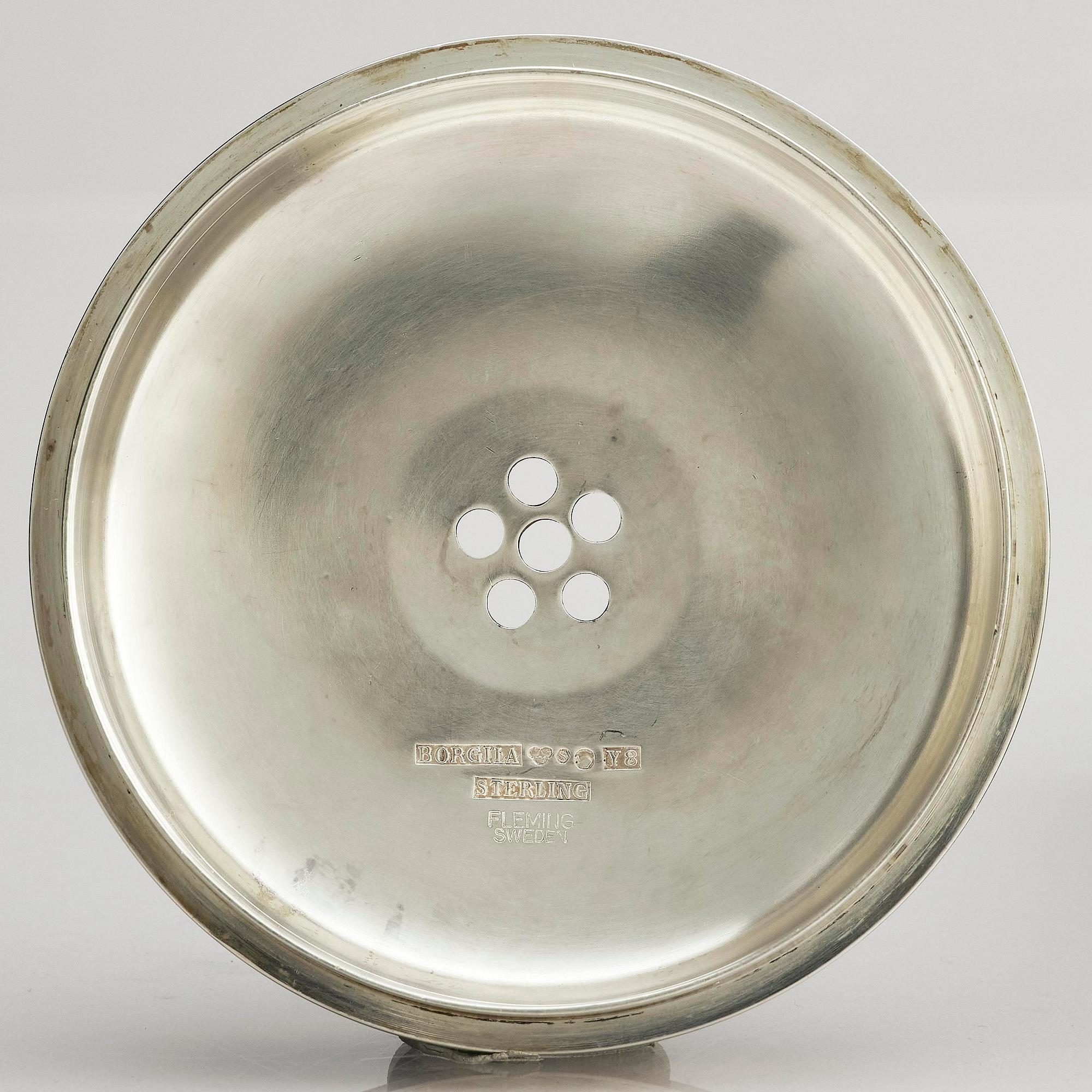 Atelier Borgila, a sterling silver coctailshaker, design Erik Fleming, Stockholm, Sweden 1949.