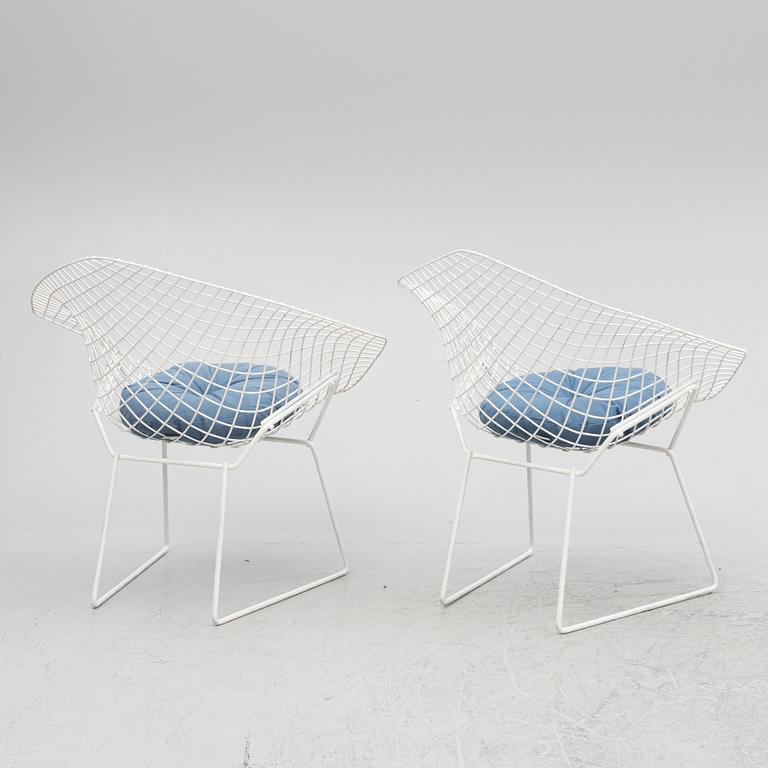 Harry Bertoia, a pair of "Diamond Chair", second half of the 20th century.