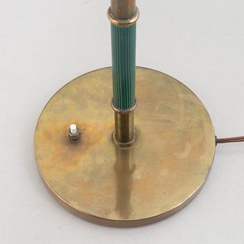 Vilhelm Lauritzen, a table lamp, Louis Poulsen, Denmark.