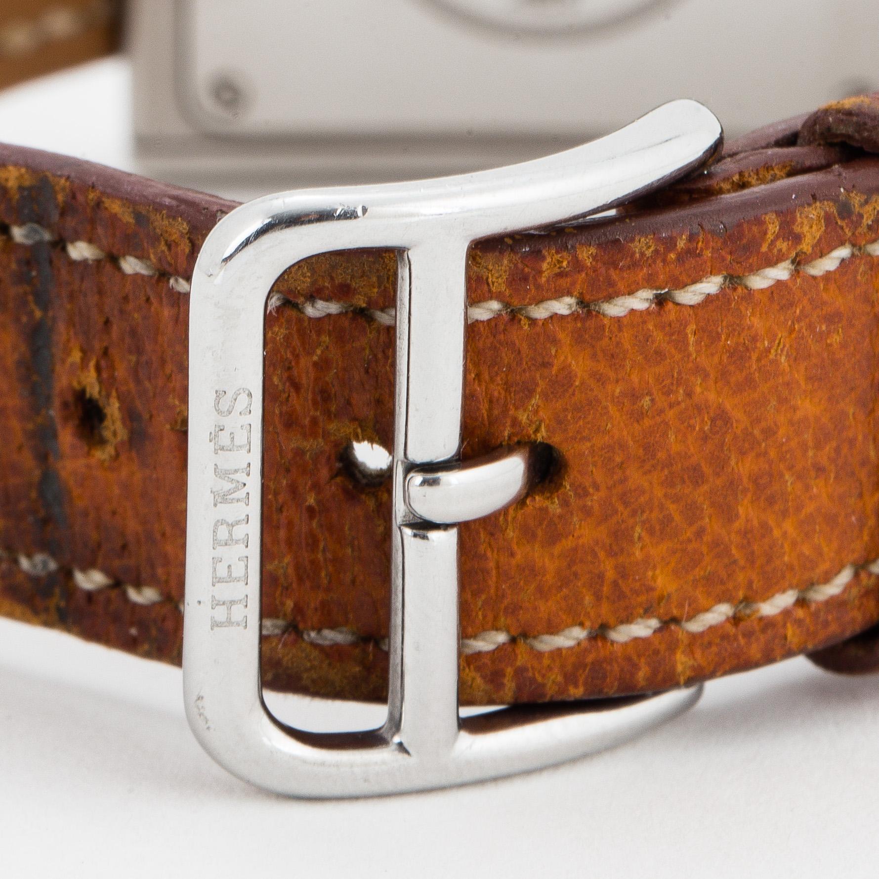 HERMÈS, Belt, wristwatch, 26 x 29 mm.
