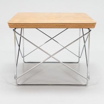 Charles & Ray Eames, Soffbord, LTR Occasional Table, Vitra Design Museum, 1999. Formgivet år 1950.