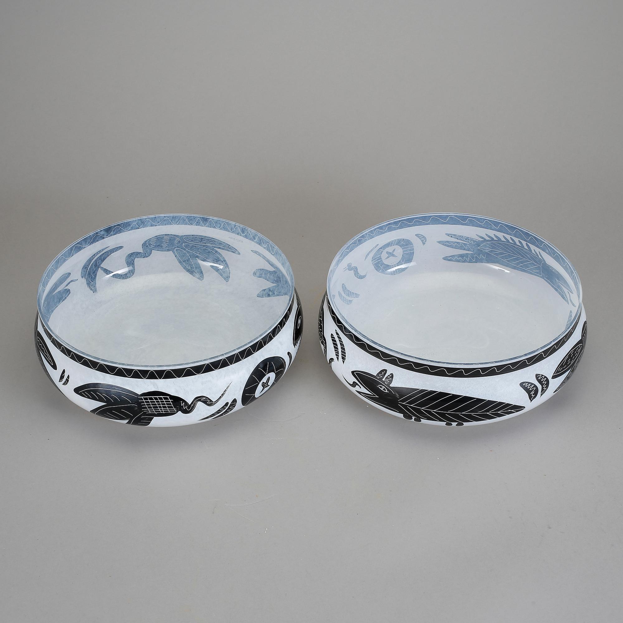 SKÅLAR, ett par, "Caramba", Ulrica Hydman-Vallien, Kosta Boda Atelier.