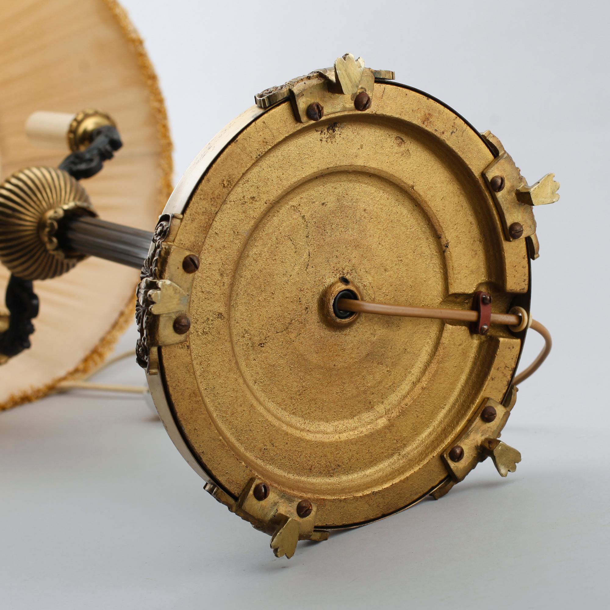 BORDSLAMPA, empirestil, 1900-talets första hälft.