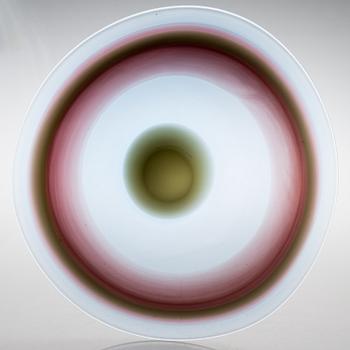 TIMO SARPANEVA, a 'Plate with colour rim', signed Timo Sarpaneva 1997. Manufactured at Nuutajärvi glass works.