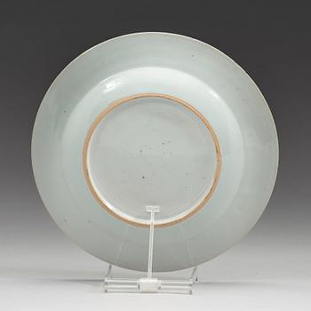 A set of 9 export porcelain famille rose 'double peacock' dinner plates, Qing dynasty, Qianlong (1736-1795).