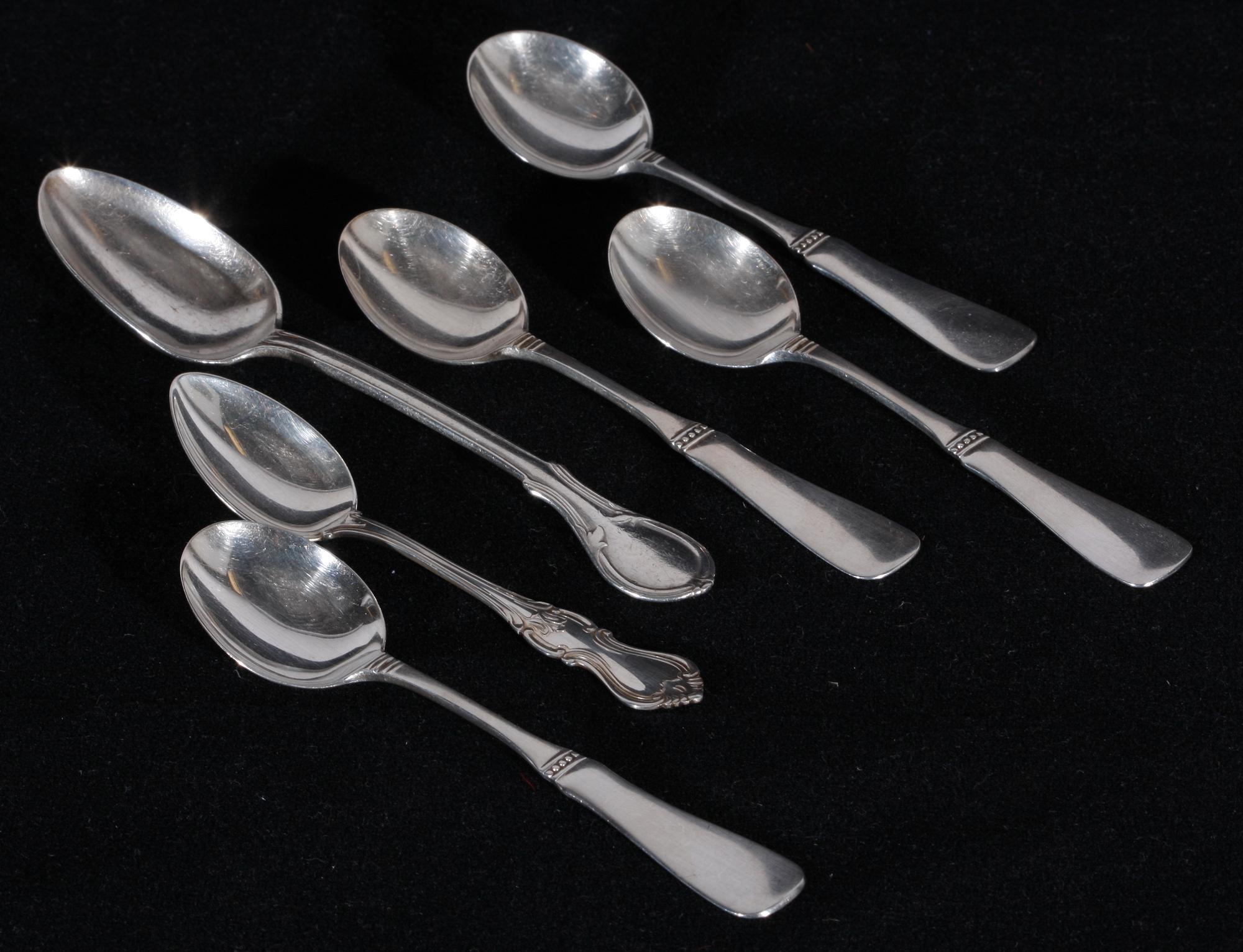 PARTI SILVER. Kaffeskedar mm.