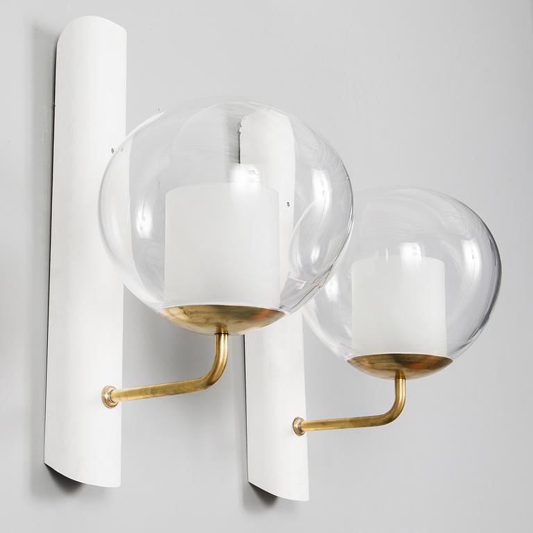 ALVAR AALTO, A PAIR OF WALL LIGHTS. For Paimio Sanatorium. Taito Oy, 1932.