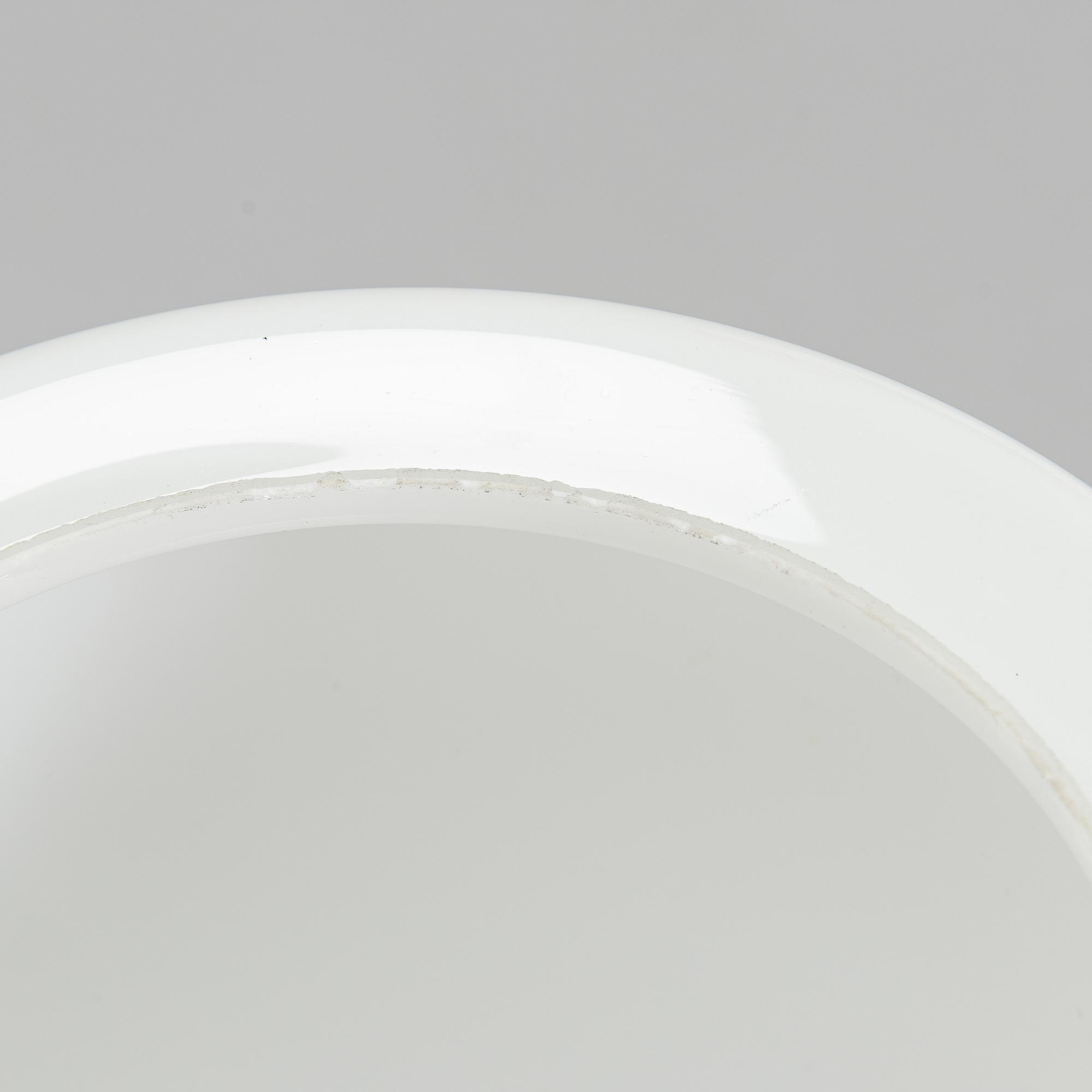 Paavo Tynell, Four mid-20th century '2048' ceiling light for Taito.