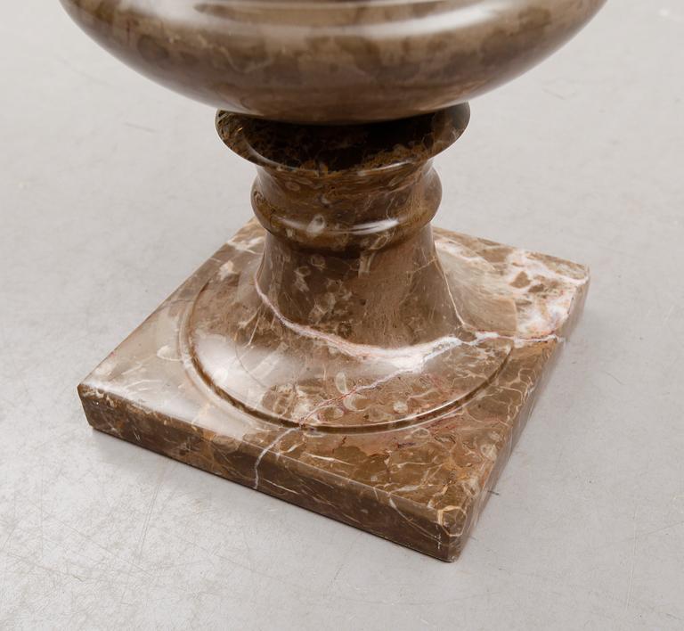 TRÄDGÅRDSURNA, 1900-tal.