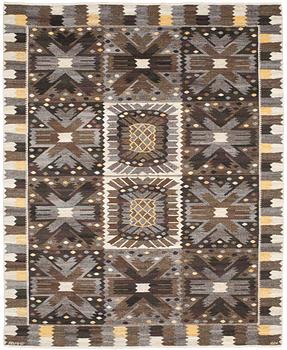 660. CARPET. "Nejlikan gråsvart". Tapestry weave (gobelängteknik). 272,5 x 219,5 cm. Signed AB MMF BN.