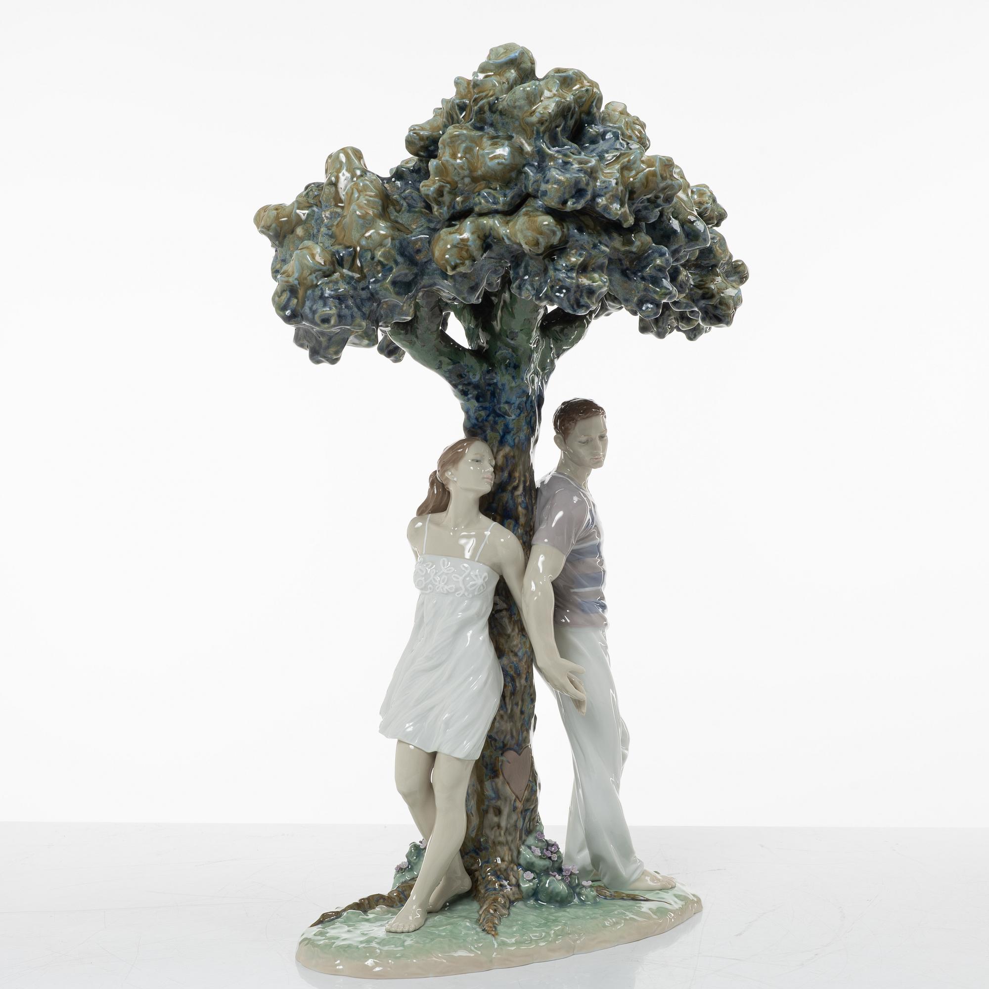 Ernest Massuet, figurine, "The Tree of Love", Lladró, Spain.