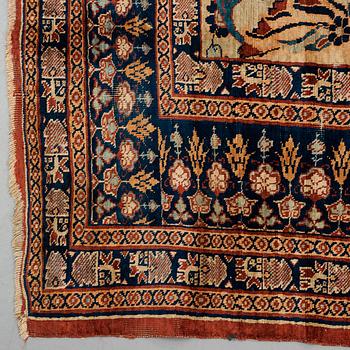 Matto, an antique silk Heriz, ca 166,5-170 cm x 116-120 cm.