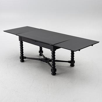 Dining table, first half of the 20th century.
