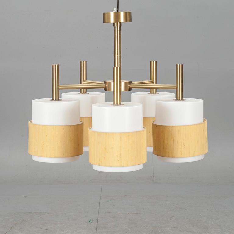 TAKLAMPA, Luxus.