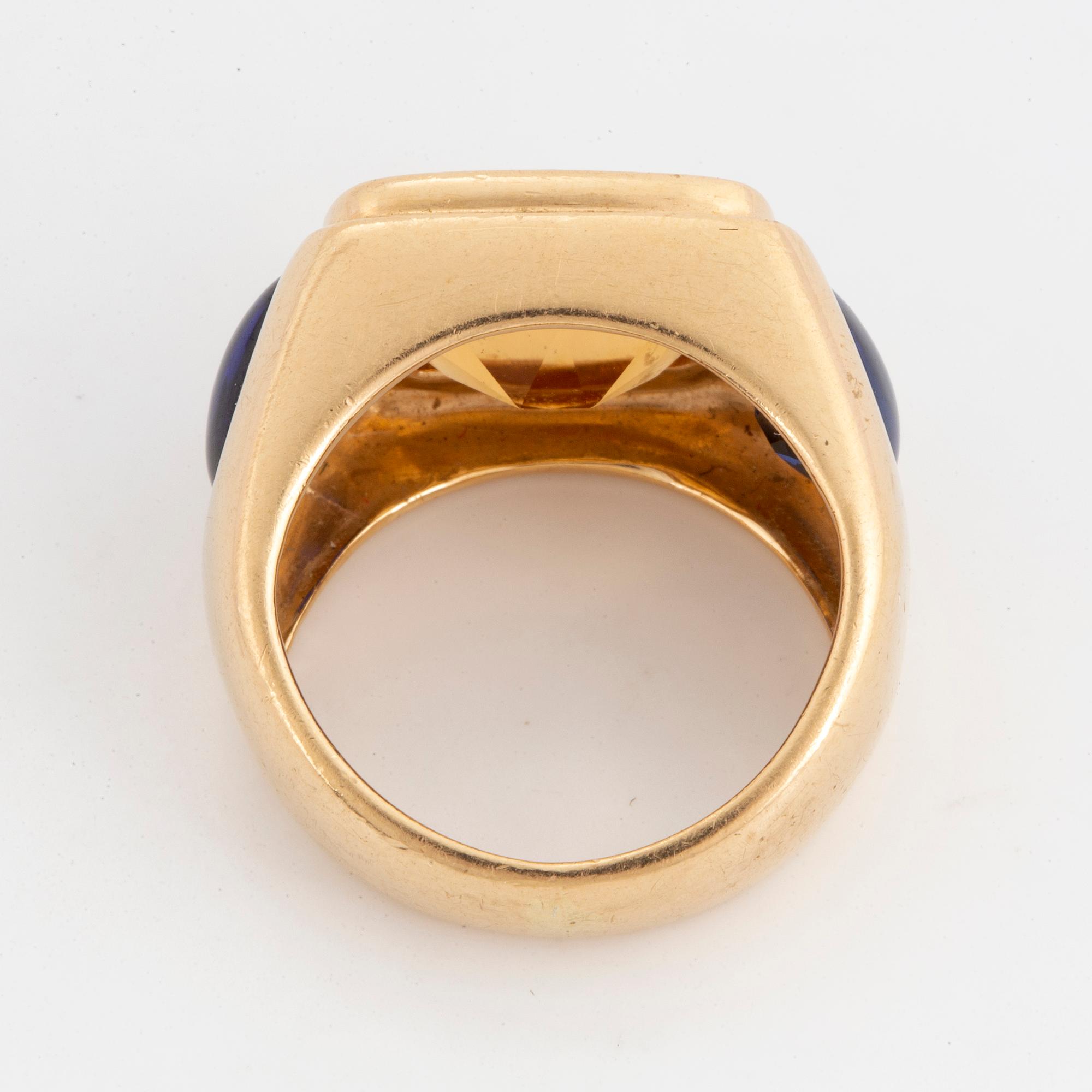 A citrine ring.