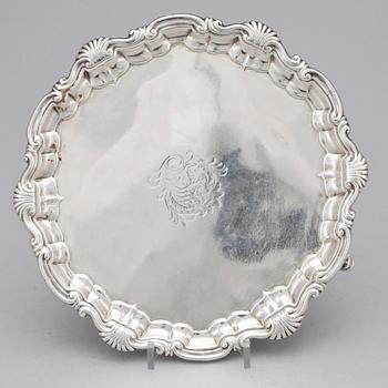 SALVER, silver, rokoko, 1744-45. Totalvikt ca 507 gram.