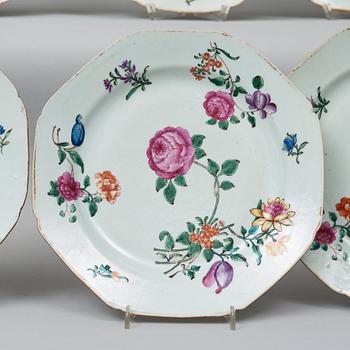 A part famille rose dinner service, Qing dynasty, Qianlong (1736-95). (15 pieces).