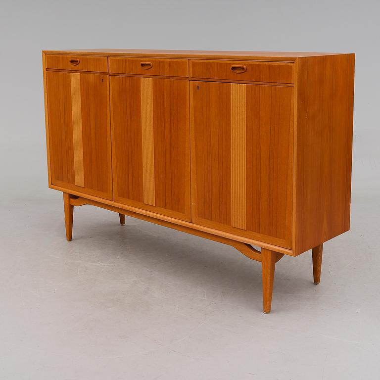 SIDEBOARD, 1900-talets andra hälft.