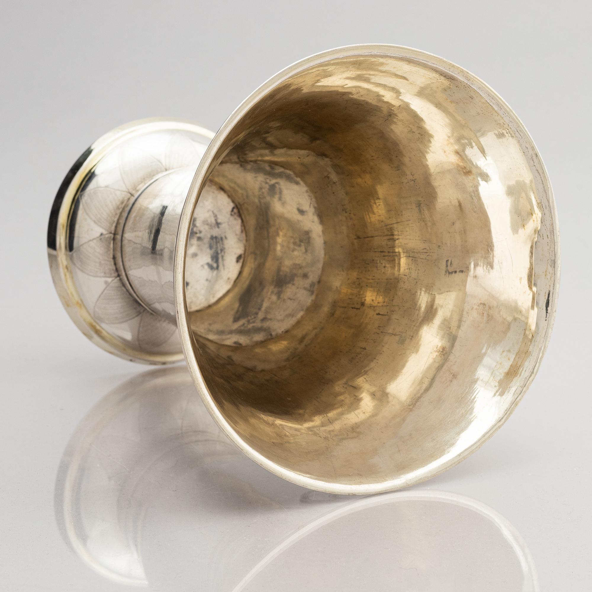 Johan Fredrik Masman, bägare, delvis förgyllt silver, Stockholm 1815. Empire.