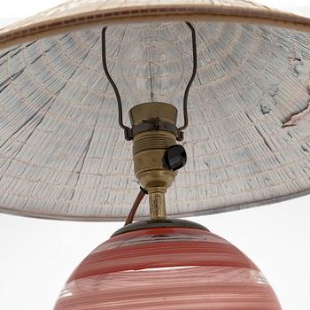 bordslampa, sannolikt Köklax Glassbruk, Finland, 1930-tal.