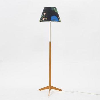 A beech and brass model 'G-34' floor light, Bergbom.
