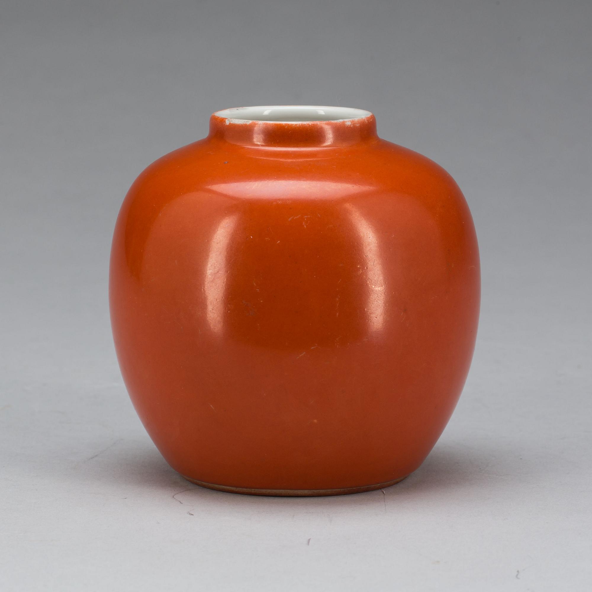 BOJAN, porslin. Kina 1800-tal.