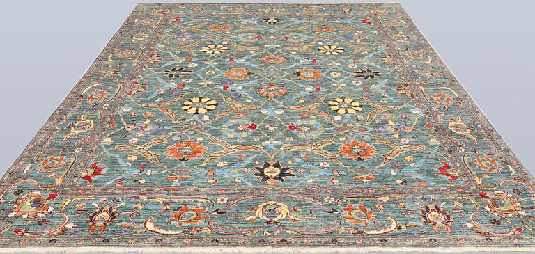 A carpet, Ziegler Design, c. 314 x 243 cm.