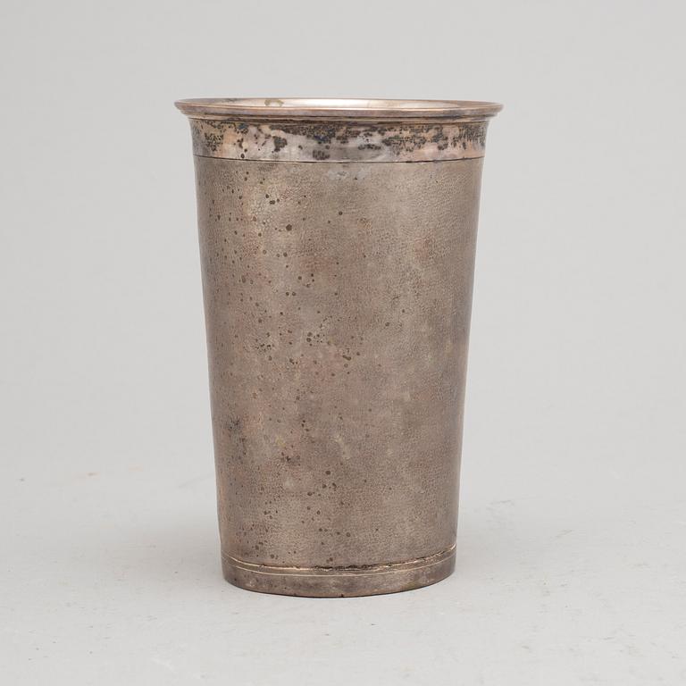 Possibly an 18th century silver beaker, unmarked.