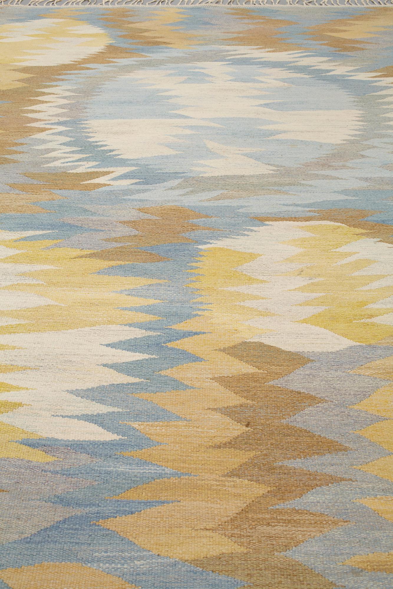 Barbro Nilsson, MATTA, "Solfläckar", gobelängteknik, ca 337,5 x 226 cm, signerad AB MMF BN.
