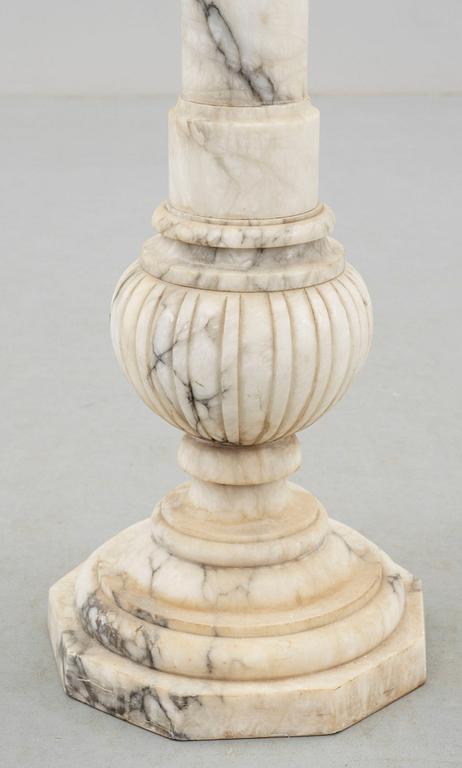 PIEDESTAL, alabaster, 1900-tal.