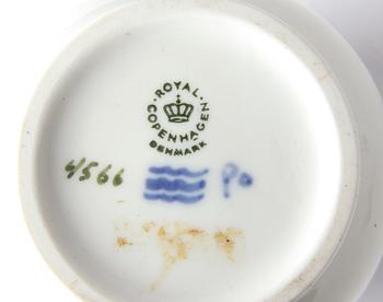 PARTI PORSLIN, 3 delar, Royal Copenhagen och Bing & Gröndahl.