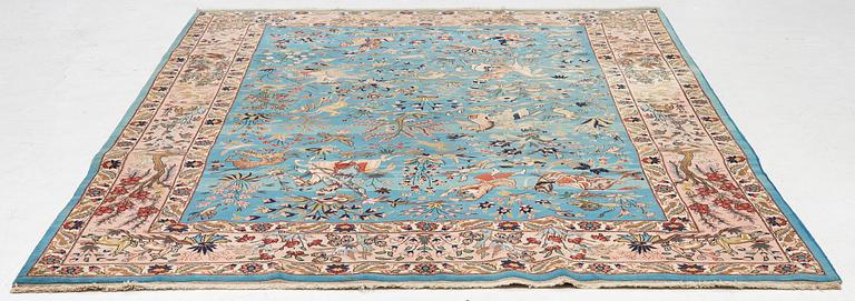 A Tabriz carpet of 'Hunting' design, northwest persia, c. 290 x 200 cm.