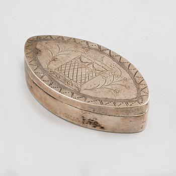 A SWEDISH SILVER SNUFF BOX, by Pehr Abraham Taxberg, Sundsvall, first half of the 19th century.