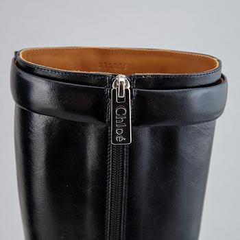 Chloé, a pair of black leather 'Serina' boots, size 36½.