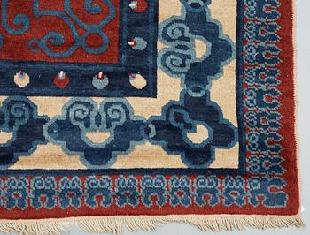 SEMIANTIK KINA FIGURAL. 298,5 x 214,5 cm.