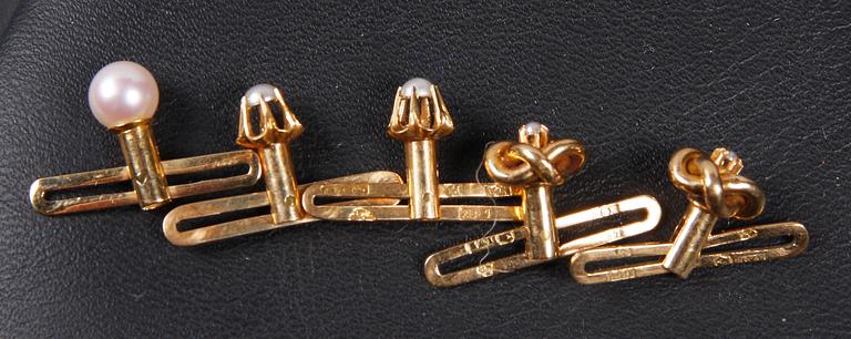 FRACKSKJORTKNAPPAR, 5 st, guld 18 K, bla CG Hallbergs. Tidigt 1900-tal.