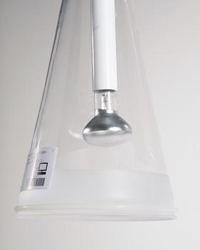 TAKARMATUR, glas. Design: Achille Castiglioni, Flos, Italien. Modell: Flos Fucsia 1.