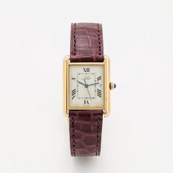 Must de Cartier, Tank Français, armbandsur, 26 x 35 mm.