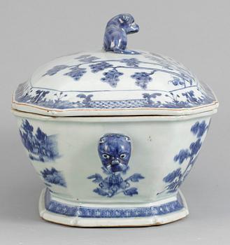 TERRIN, porslin, Kina, Qianlong, 1700-tal.