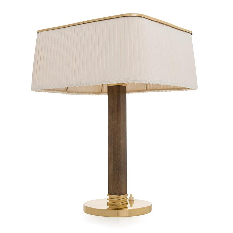 Paavo Tynell, A mid 20th century '5066' desk lamp for Taito Oy, Finland.