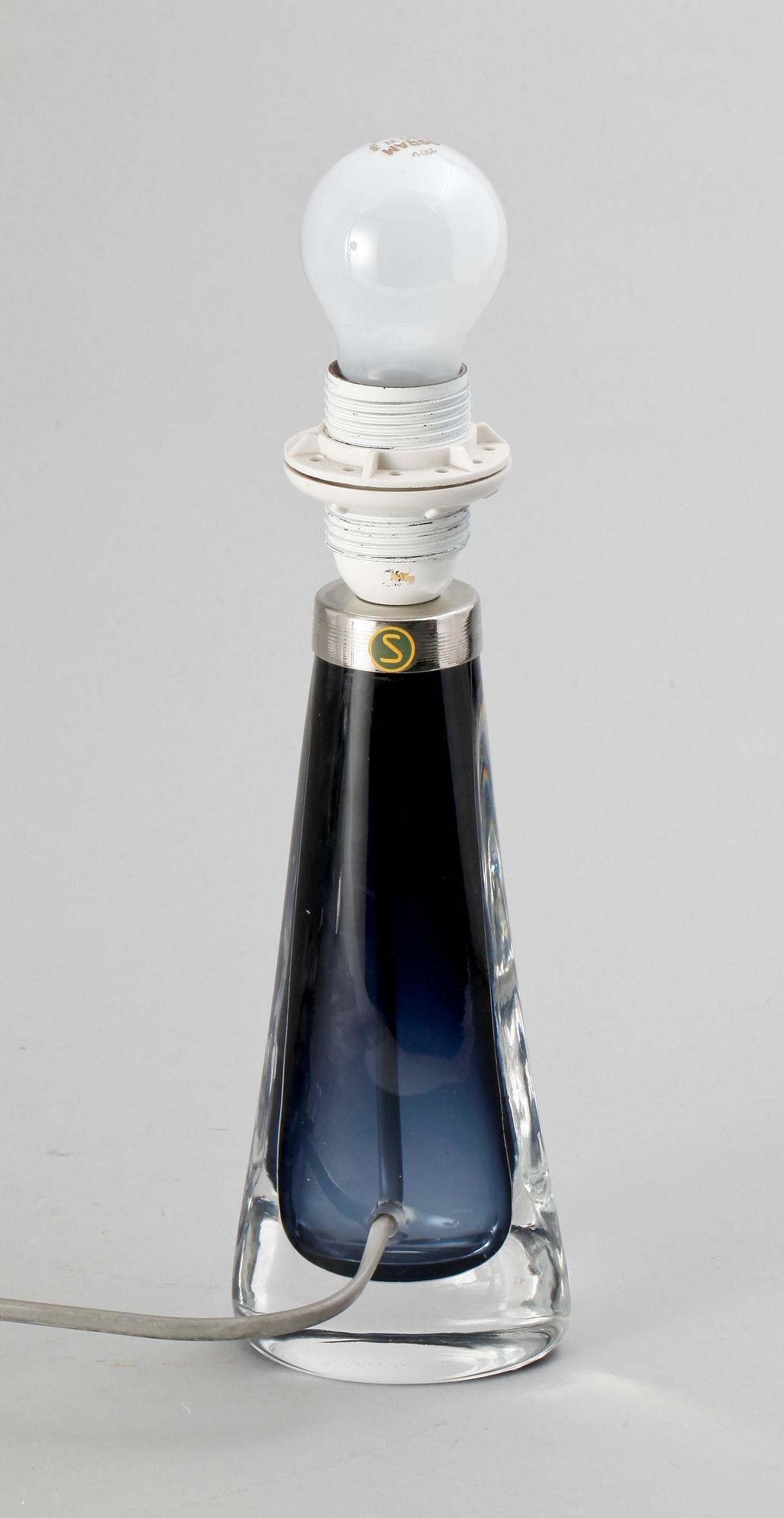 BORDSARMATUR, glas, Carl Fagerlund, Orrefors. 1900-talets andra hälft.