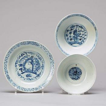 A group of three blue and white bowls, Ming dynasty (1368-1644).