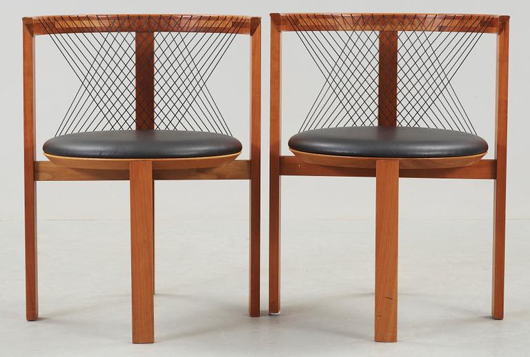 STOLAR, ett par, "String chair", Niels Jörgen Haugesen, Tranekär, Danmark, 1900-talets andra hälft.
