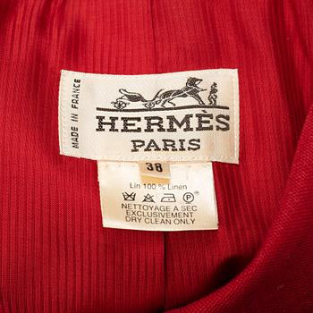 Hermès, a red linen jacket, french size 38.