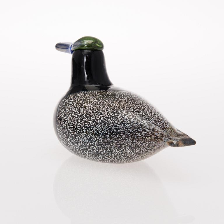 A glass bird by Oiva Toikka. Signed O. Toikka Nuutajärvi.