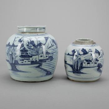 BOJANER, 2 st, porslin, Kina, 1800-tal.