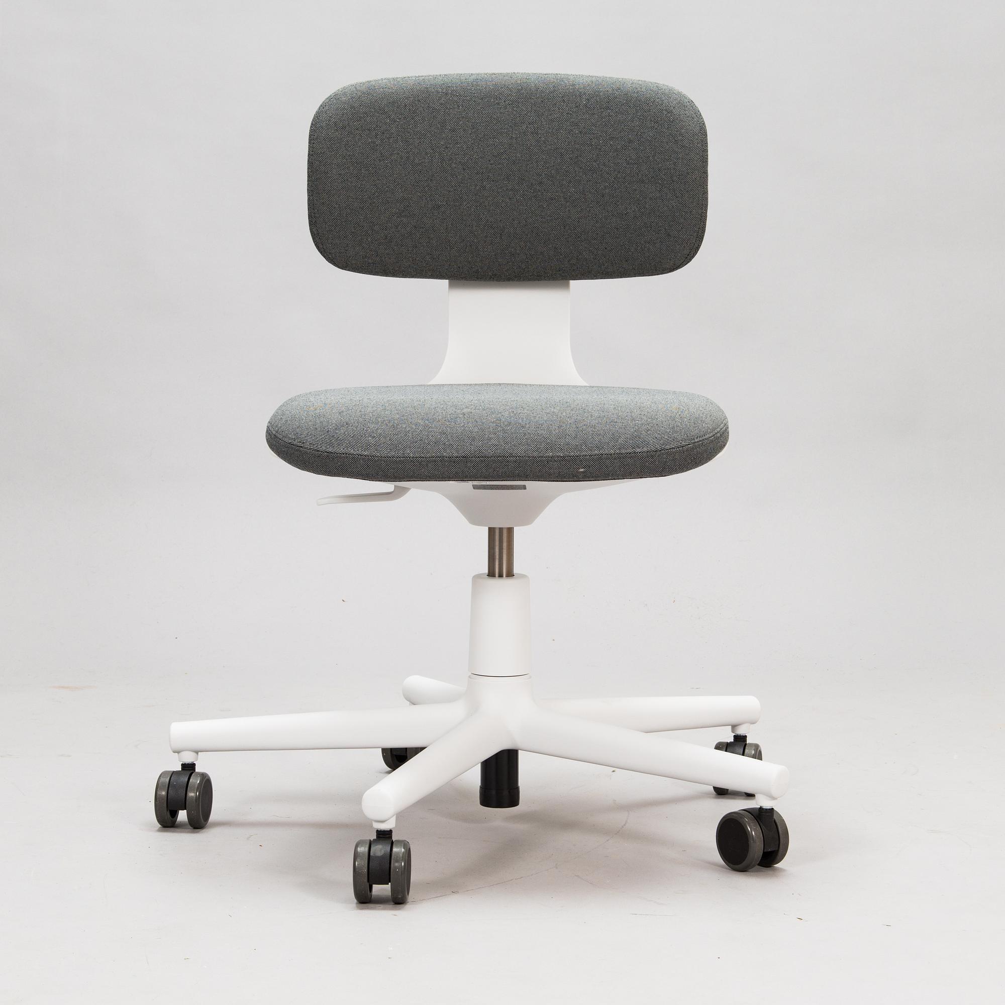 Konstantin Grcic, tuoli / konttorituoli, "Rookie", Vitra.