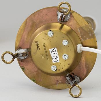 A Josef Frank brass table lamp, modell 2552, for Firma Svenskt tenn.